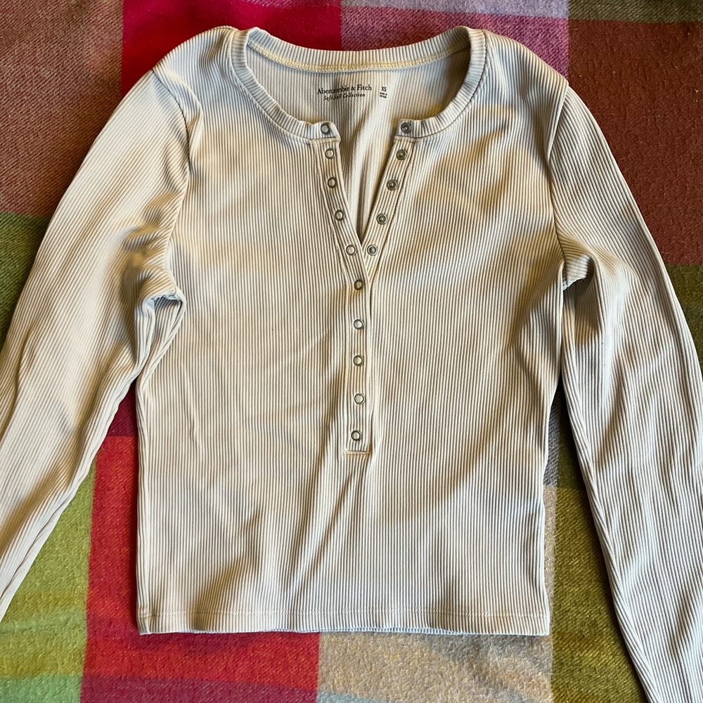Ribbed Long Sleeve Henley Top